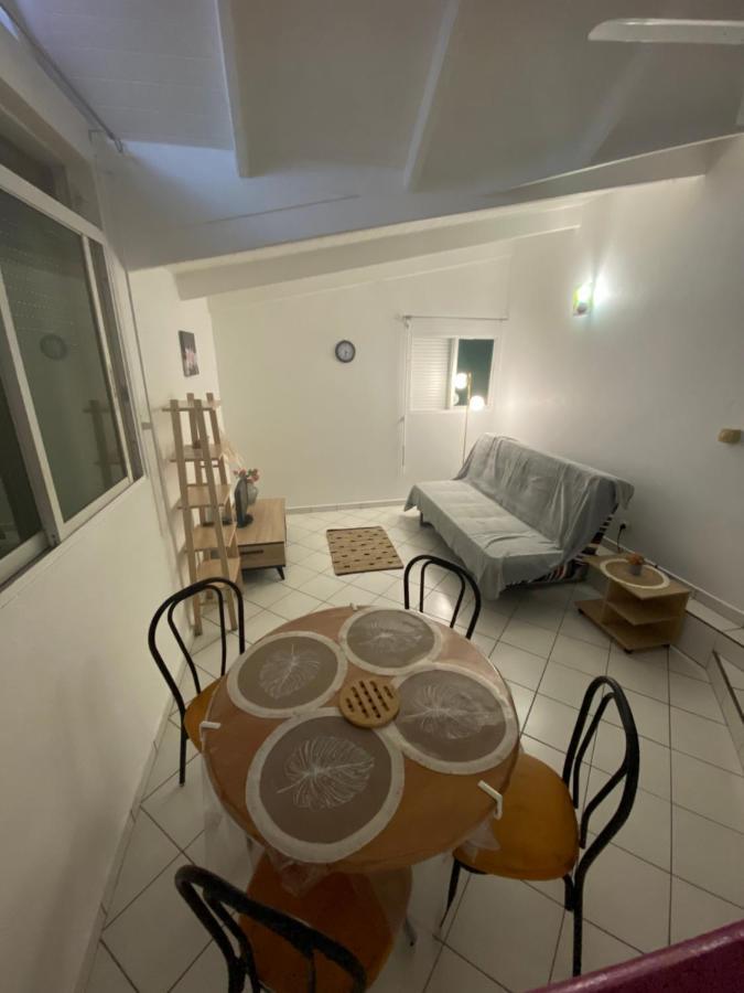 Appartements: Plage & Commerces A 200M Сен-Ан Екстериор снимка